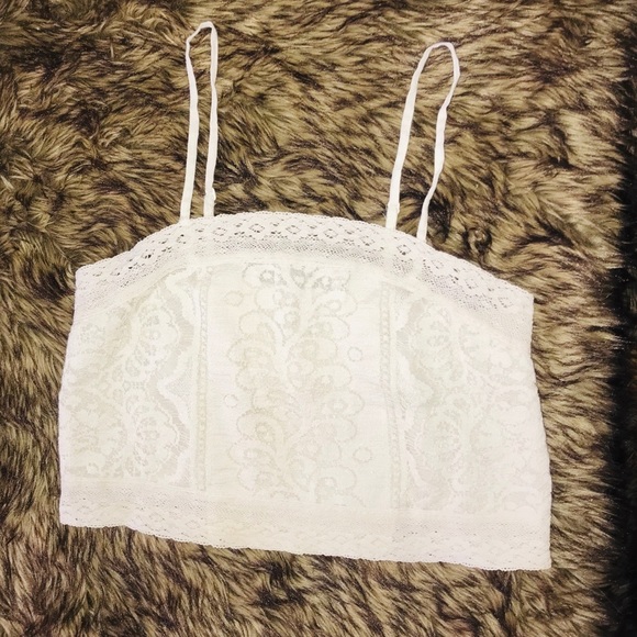 American Eagle Outfitters Tops - 👑 SEXY AMERICAN EAGLE LACE CROP TOP SIZE XS